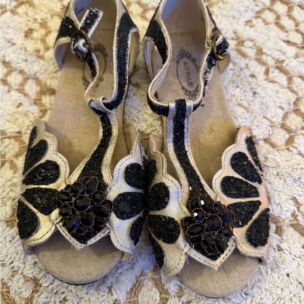 Joyfolie Black and Cream Kids Dress Shoes